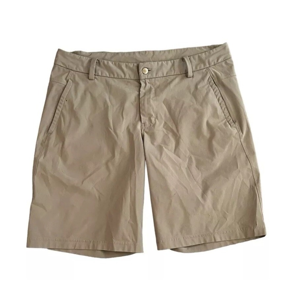 Lululemon Men's Shorts 11" Beige Size 38 Pockets Athleisure